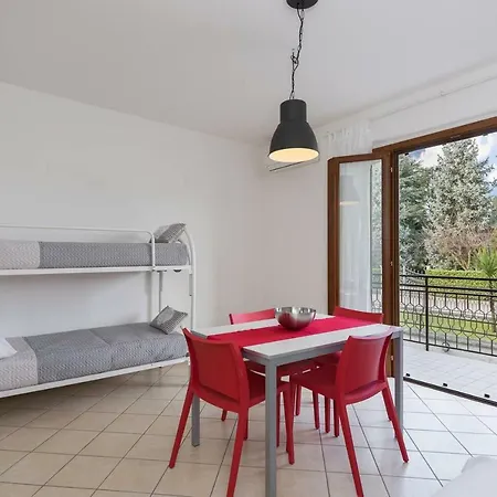 Apartment San Benedetto Di Lugana 3 *